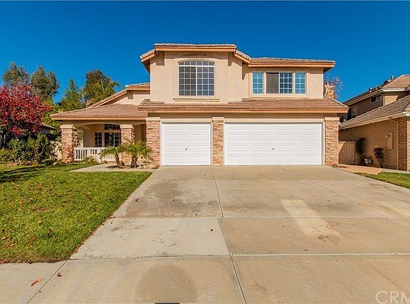 3rd image of 32182 Camino Seneco