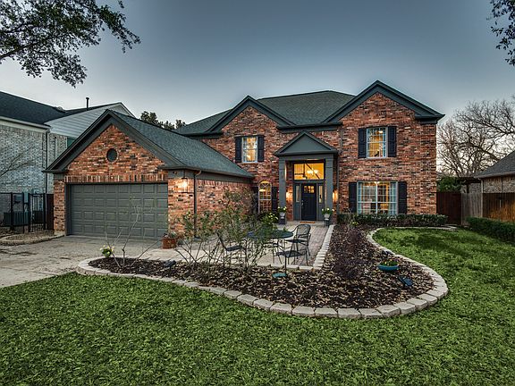 1_706-premier-pl-grapevine-tx-High-Res-2.jpg