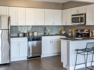 2479 N Clark St #909, Chicago, IL 60614