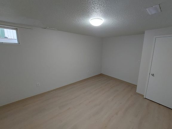 3rd image of 6305 61st Ave