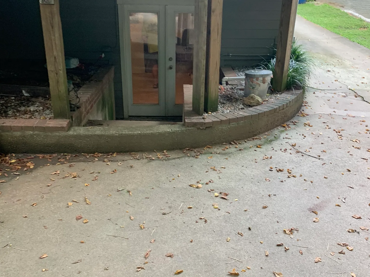 2 bed, 1100 sqft, $2,975 — Photo 2
