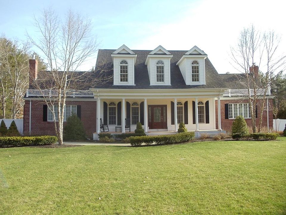 1st image of 71 Southworth St