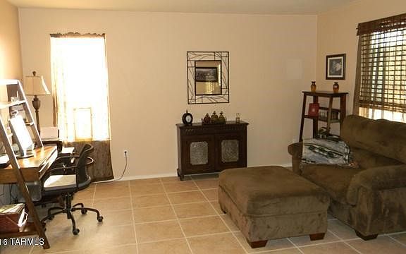 3rd image of 793 W Via De Gala