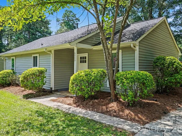 6008 Trysting Rd, Charlotte, NC 28227