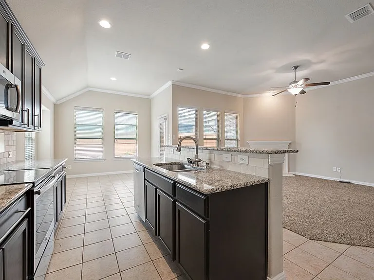 16629 Amistad Ave — Photo 12