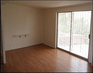 3rd image of 3021 Brady Ave