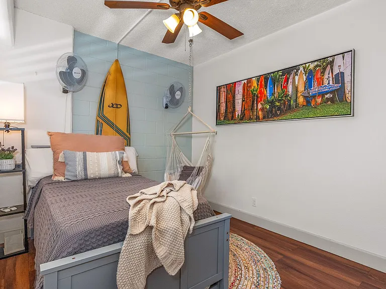 1063 Lower Main St #402 — Photo 32
