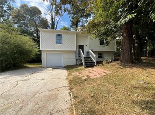 5216 Sweet Air Ln, Stone Mountain, GA 30088