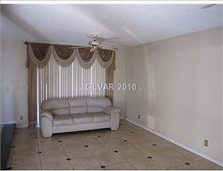 3rd image of 2502 Natalie Ave