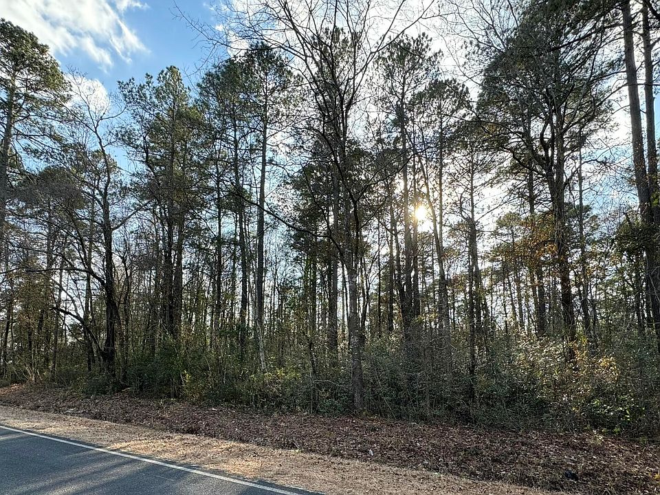 2nd image of 307 Rough Horn Road