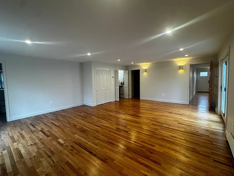 228 Prospect Pkwy — Photo 6