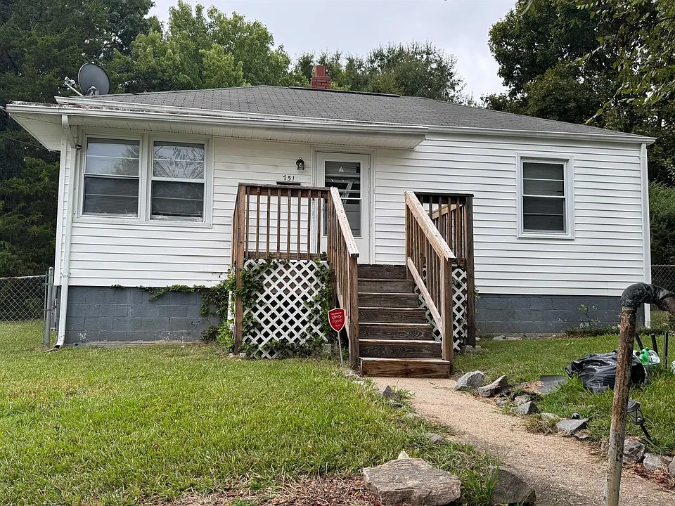 751 Melville Ave