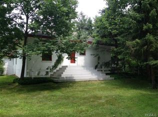 89 Frazier Rd, Garrison, NY 10524