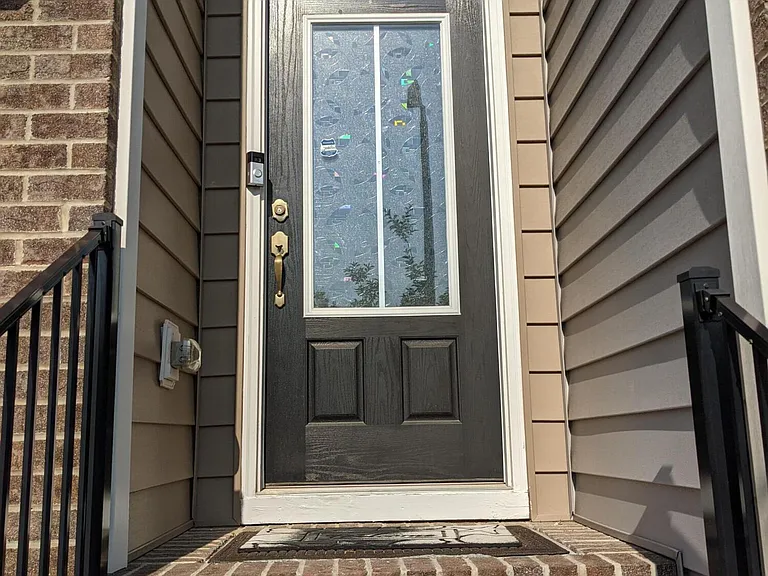 5313 Cambridgeshire Loop — Photo 2