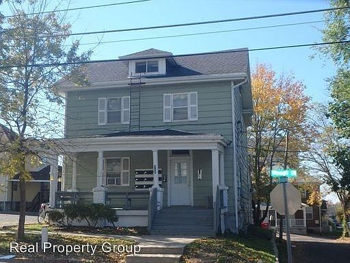 2nd image of 305 Waugh St APT D