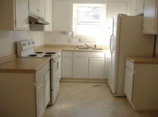 628 Holland Cir, West Columbia, SC 29169