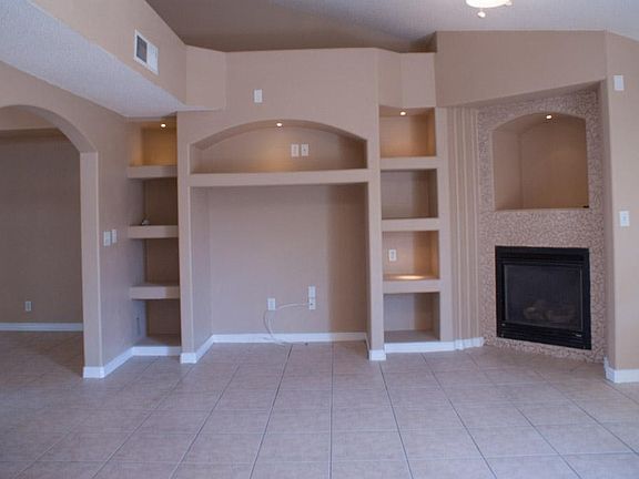 2nd image of 12520 Tierra Cuervo Dr