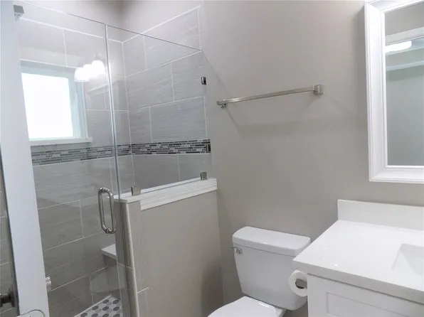 (undisclosed Address), Lansing, MI 48912