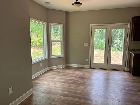 2nd image of 92 Emmette Dr #92