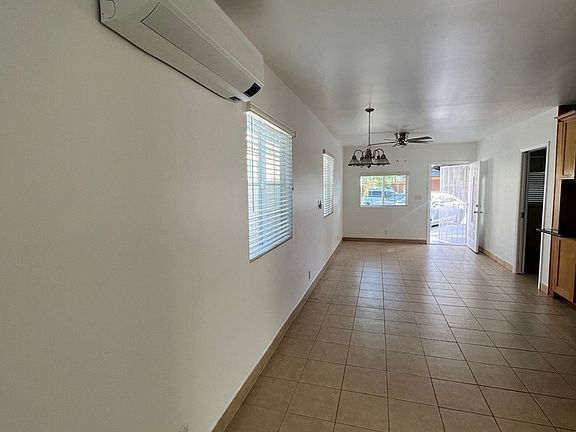 3rd image of 9807 San Antonio Ave