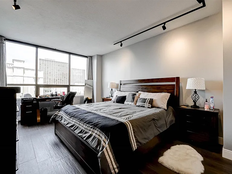 5150 Hidalgo St #402 — Photo 41