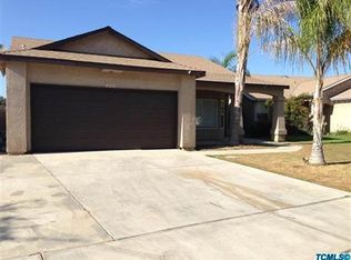 800 W Teddy St, Farmersville, CA 93223