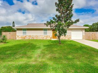 819 Pyracantha St NW, Palm Bay, FL 32907