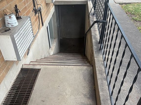 2nd image of 4655 S Locust Ln APT 4