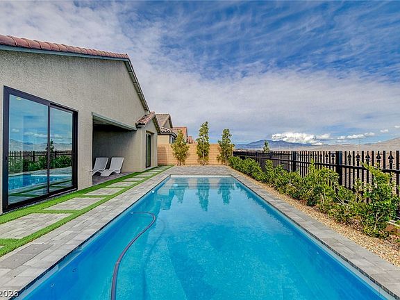 3rd image of 6442 Corsari Ridge St