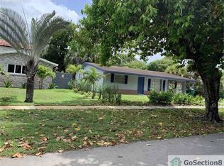 5720 NW 11th St, Lauderhill, FL 33313