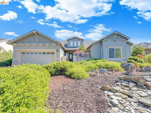 4th image of 258 Rock Ridge Ln