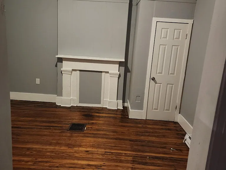 456B Harrison St — Photo 7