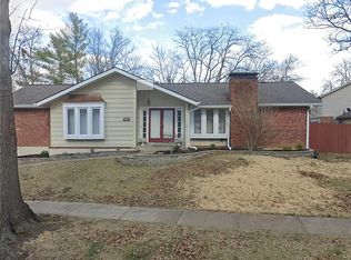 15232 Kingsman Cir, Chesterfield, MO