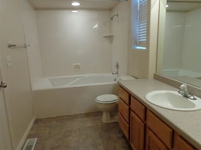 2530 S Cimmaron Dr — Photo 7