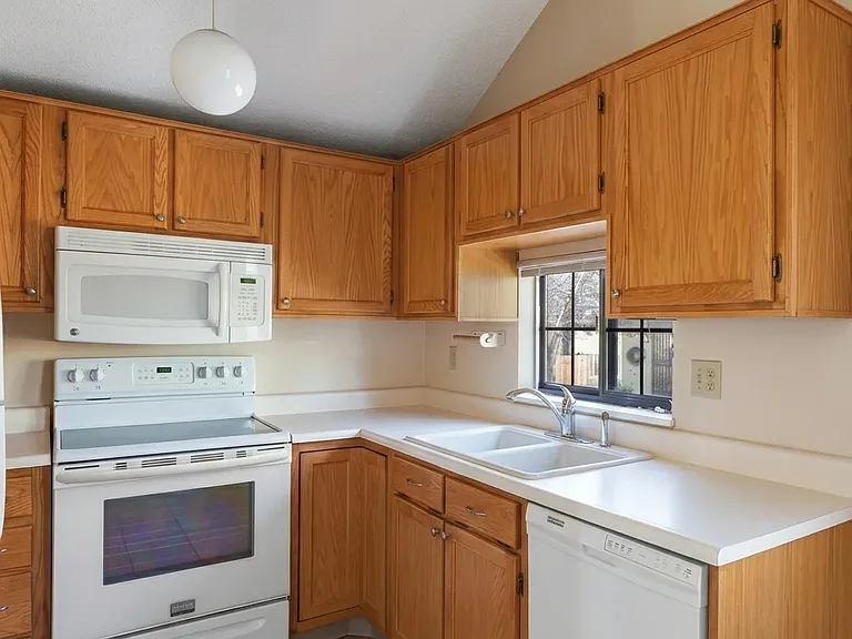 2973 S Revere St — Photo 9