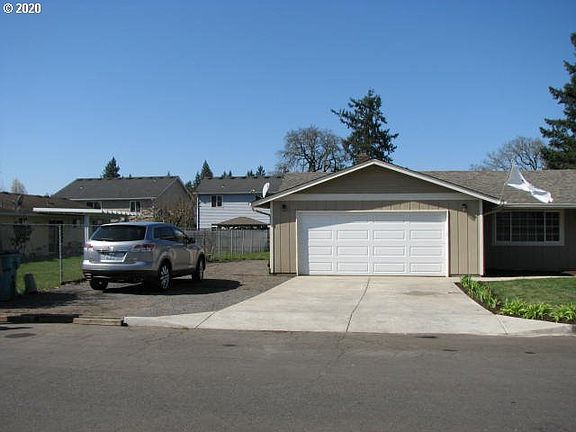 4th image of 9500 NE 88th Ave