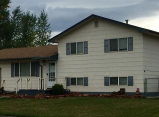 285 Smith St, Lander, WY 82520