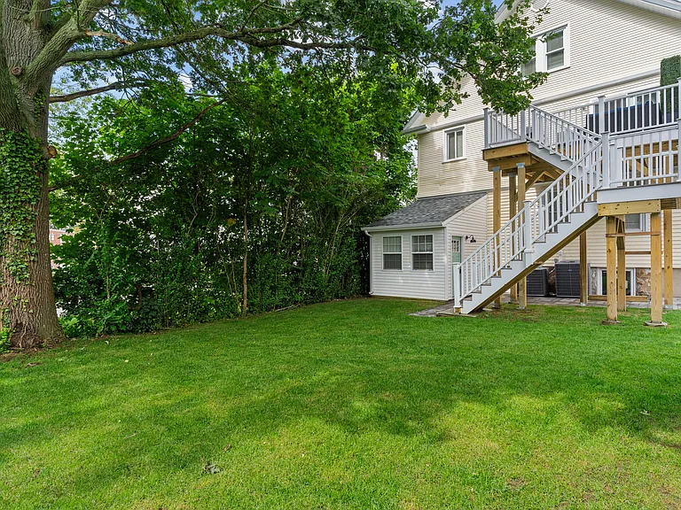 20 Summer St #2 — Photo 39