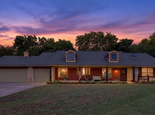 312 Wellington Ln, Moore, OK 73160