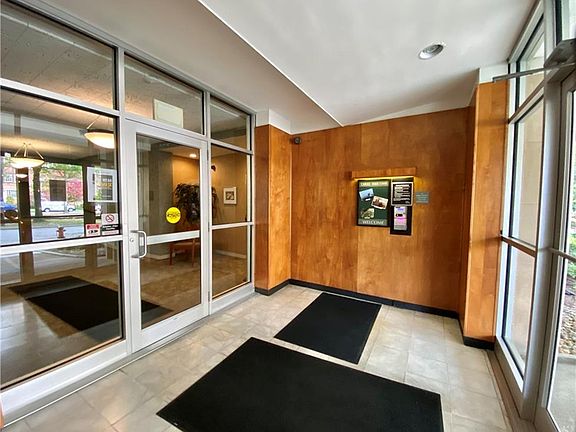 2nd image of 13800 Shaker Blvd APT 306