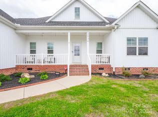 2536 Moon Creek Ln, Edgemoor, SC 29712