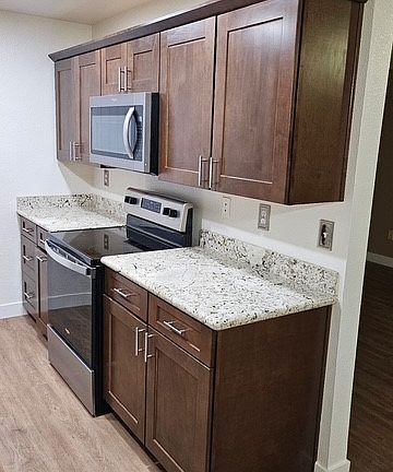 5th image of 231 W Horizon Ridge Pkwy APT 123