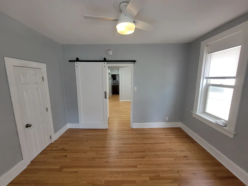 961 Edmund Ave #3