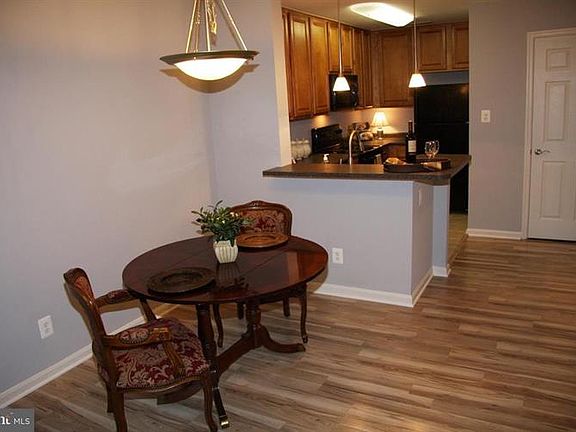 5th image of 10303 Appalachian Cir #9-302