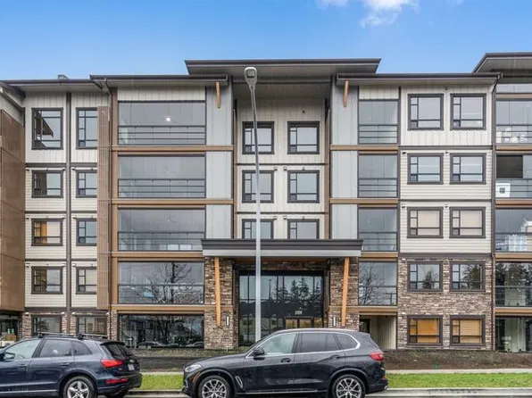 14588 McDougall Dr #1A, Surrey, BC V4P 0H1