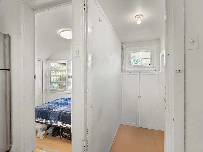 1121 Leonard Pl #3 — Photo 8