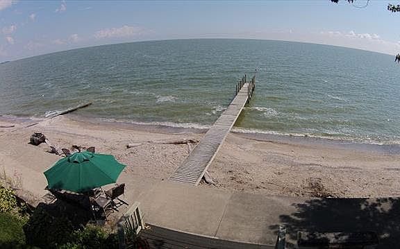 3rd image of 12260 Lakeshore Dr