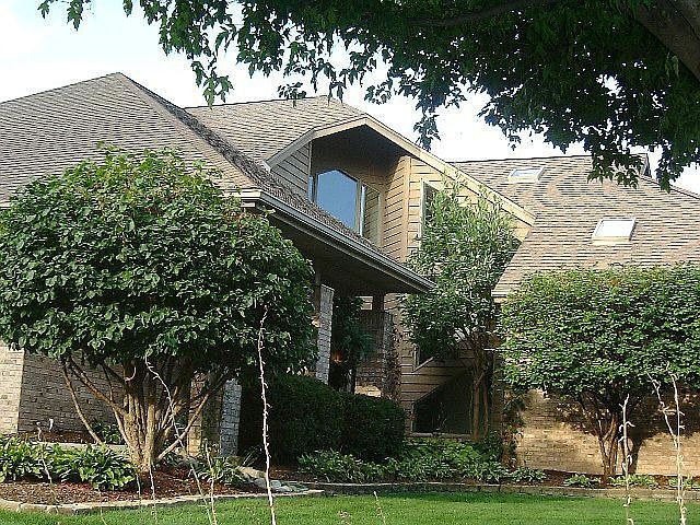 1st image of 6920 N Skyline Dr