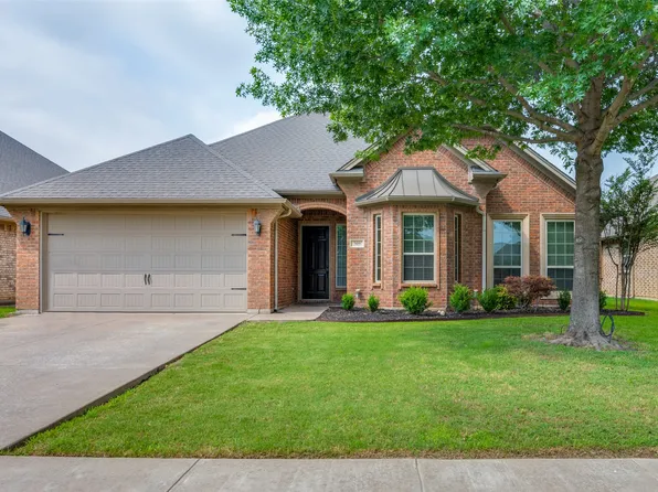 309 Hudson Ln, Burleson, TX 76028