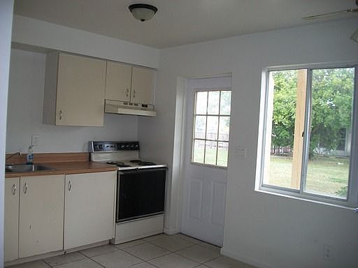 2nd image of 4617 SW 8th Pl APT 6